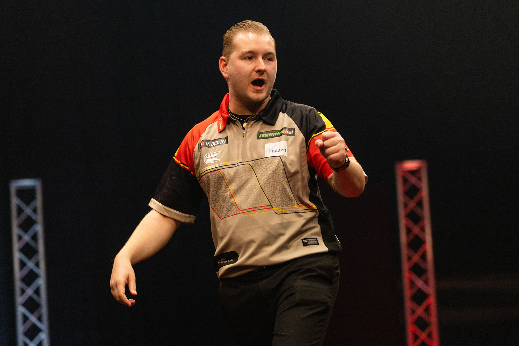 Van den Bergh shines as PDC stars progress to last eight in Copenhagen